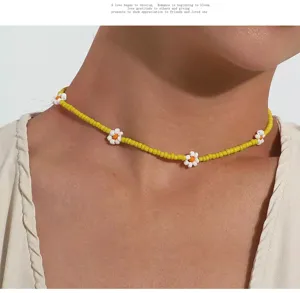 Summer dopamine colorful rice bead necklace with cute daisy flowers choker for women.