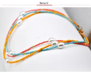 Bunte Boho Perlen Choker Halskette mit Perlen, mehrsträngiger Sommer Halsschmuck für Damen.
