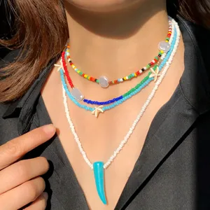 Set di collane di perle multistrato boho con ciondolo a corno blu gioielli donna.