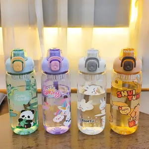 Niedliche bunte Cartoon-Trinkflasche aus Plastik mit Strohhalm für Kinder und Schüler.