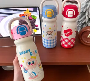 niedliche edelstahl trinkflasche mit strohhalm und griff fuer schueler alltag