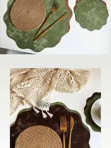 Gescallopteerd kunstlederen placemat chique bloemige hittebestendige mat Franse tafeldecor