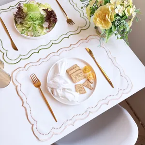 Bestickte Tischset Vintage Cremefarben Stoff Spitze Tischmatte für Hochzeitsfeier Deko