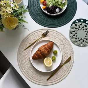 Boheemse in reliëf kunstlederen ronde placemat waterdichte PVC mat voor eettafel decoratie.