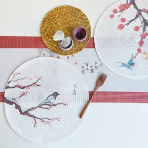 Runde Tischmatte aus Baumwolle und Ramie mit chinesischem Pflaumenblüten-Design für Deko.