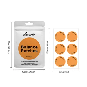 Detailansicht zeigt Beutelverpackung und Aufkleberbogen des Koerperbalance-Pflasters.