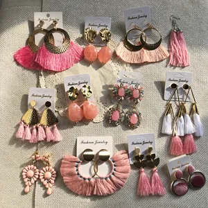 Boucles d'Oreilles Pendantes Bohème Vintage en Alliage Forme Éventail pour Femmes Boucles d'Oreilles Géométriques Plaquées Or à Franges Voyage Fête Bijoux