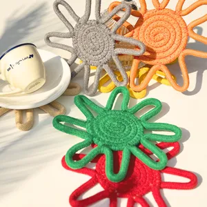 Lindo mantel individual de algodón trenzado de girasol posavasos térmico para el hogar