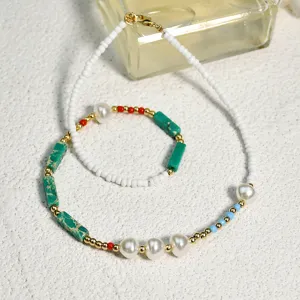 Set di collana e bracciale con perle in pietra semipreziosa fatte a mano fai-da-te per donna.