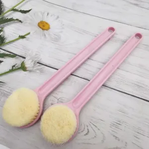 Juego de cepillos de ducha suaves con mango largo para el baño y limpieza de espalda.