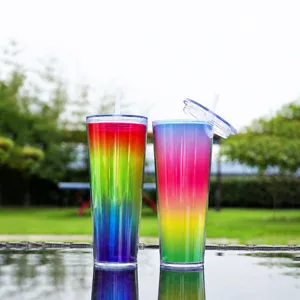 750ml dubbelwandige kunststof beker met rietje regenboog kleurverloop koude drank