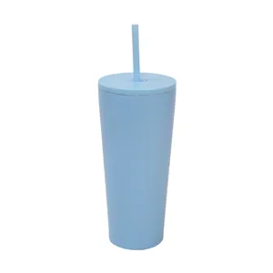 Gobelet isotherme en acier inoxydable bleu clair double paroi avec paille pour voyage extérieur.