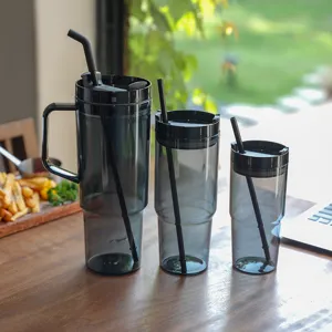 Large capacity 40oz plastic tumbler set with straw and handle, grey travel drinkware.
