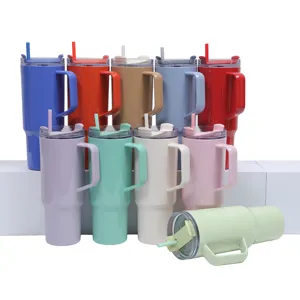 Grand gobelet isotherme avec poignée et paille en plusieurs couleurs pour usage extérieur