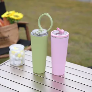 Bicchiere isolato in acciaio inossidabile con manico bottiglia d'acqua portatile da esterno