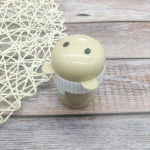 Plastic cute bear toothpick holder dispenser for home living room portable and creative design.