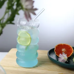 Transparent glass straw cup with ripple design, high borosilicate glass juice cup for daily use