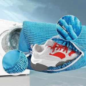 Verdikte chenille schoenenwaszak voor de wasmachine, duurzaam mesh waszakje.