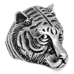 Stainless steel tiger head ring for men, bold punk biker fashion statement jewelry piece.