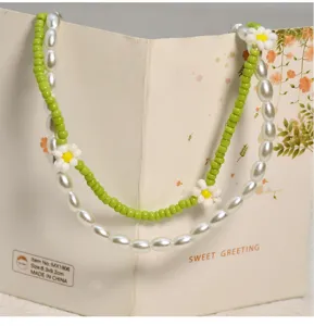 Collier ras de cou multicouche marguerite en perles et perles vert menthe pour accessoires de mode