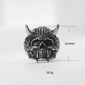 Stainless steel gothic horned skull ring for men, detailed vintage biker jewelry 26.4mm