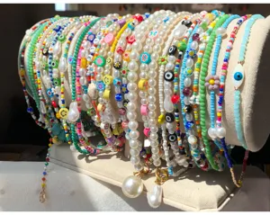 Set di collane di perle colorate, stile coreano perla e perline catenina girocollo da donna.
