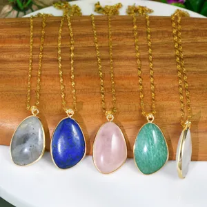 Prachtige ketting met natuurstenen druppelhanger en gouden ketting voor dames mooi.