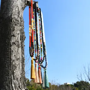 Lunga catena maglione di perle vintage bohémien per donna, collana nappina tormalina pietra.
