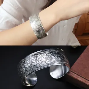 Bracciale rigido largo in argento tibetano vintage donna gioielli etnici intagliati