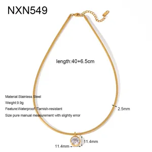 Collana catena serpente oro in acciaio inossidabile con pendente zircone rotondo, stile minimal.