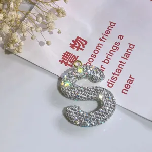 Strass Buchstaben S Schlüsselanhänger, glänzender Kristall Taschenanhänger für Auto und Geschenk.