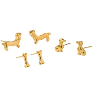 18k vergoldete edelstahl süße dackel hund und knochen ohrstecker set für frauen.