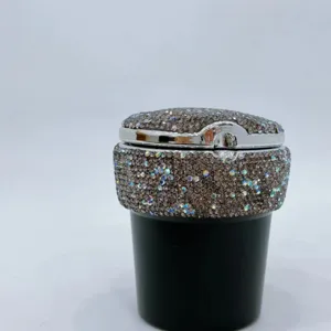 Glänzender Strass Auto Aschenbecher mit sternenklarem Kristall Bling Design für Innenraum