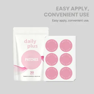 Nahaufnahme Detailansicht der Koerperpflege Patches Verpackung und rosa runden Aufkleber.