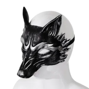 Gedetailleerd aanzicht van het zwarte zilveren PU schuim vos masker voor Halloween.