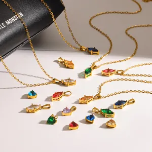 Collana con ciondolo in zircone cubico colorato in acciaio inossidabile placcato oro 18K