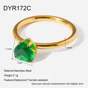 Stainless steel green cubic zirconia heart ring women waterproof jewelry detail view