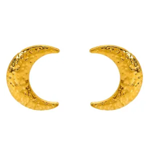 Pendientes de tuerca de media luna martillada de acero inoxidable bañado en oro para mujer