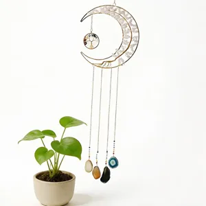 Kristall Mond Traumfänger Windspiel mit Lebensbaum und Achat Stein Anhänger Details.