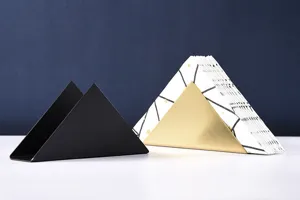 Nordic metal triangular napkin holder for table, modern minimalist restaurant tissue stand.