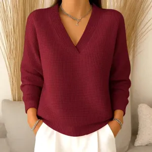 Women casual burgundy waffle knit V-neck long sleeve pullover sweater top for autumn.
