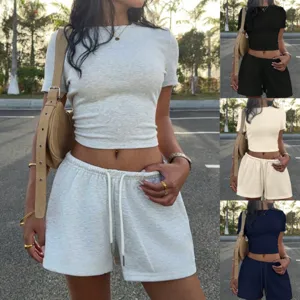Femme Été Décontracté Couleur Unie Manches Courtes Haut Et Cordon Shorts Ensemble Tricoté Crop Top Tenue Deux Pièces Mode Streetwear