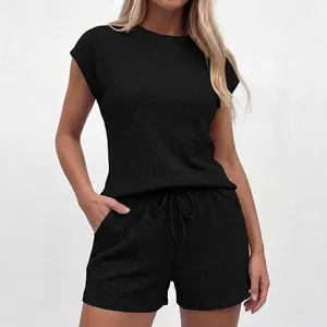 Ensemble loungewear femme en tricot gaufré haut manches courtes et short tenue décontractée