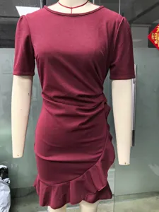 Wine red short sleeve slim bodycon dress with side ruching and elegant round neck design.