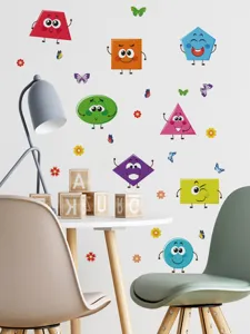 Kleurrijke cartoon geometrische muurstickers met schattige uitdrukkingen voor kinderkamer decoratie.