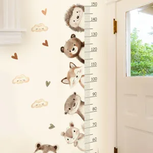Süße waldtier Messlatte Wandtattoo für das Kinderzimmer und stilvolle Heimdekoration.