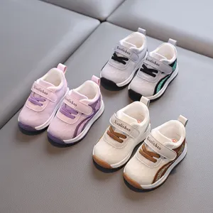 Chaussures de bébé respirantes semelle souple antidérapante pour enfants de 1-3 ans vue principale