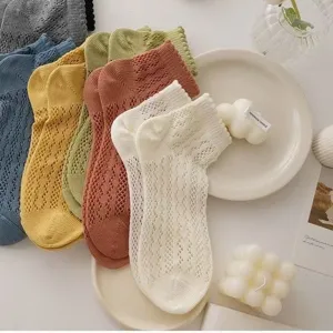 Women's Summer Thin Breathable Mesh Short Socks Sweet Hollow Lace Ruffle Ankle Socks For Daily Casual Wear