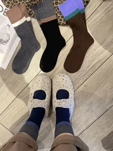 Women's retro color block striped mid-tube socks autumn winter fashion cozy casual daily wear