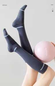 Calcetines de compresión deportiva profesionales con suelas antideslizantes para yoga.